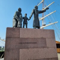 Havenwelten-Auswanderer Denkmal auf dem Willy Brandt Platz
© DSV Foto HL Johnen